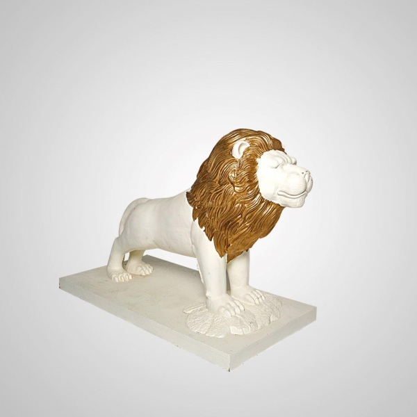 ACC-10 Standing Lion (White)