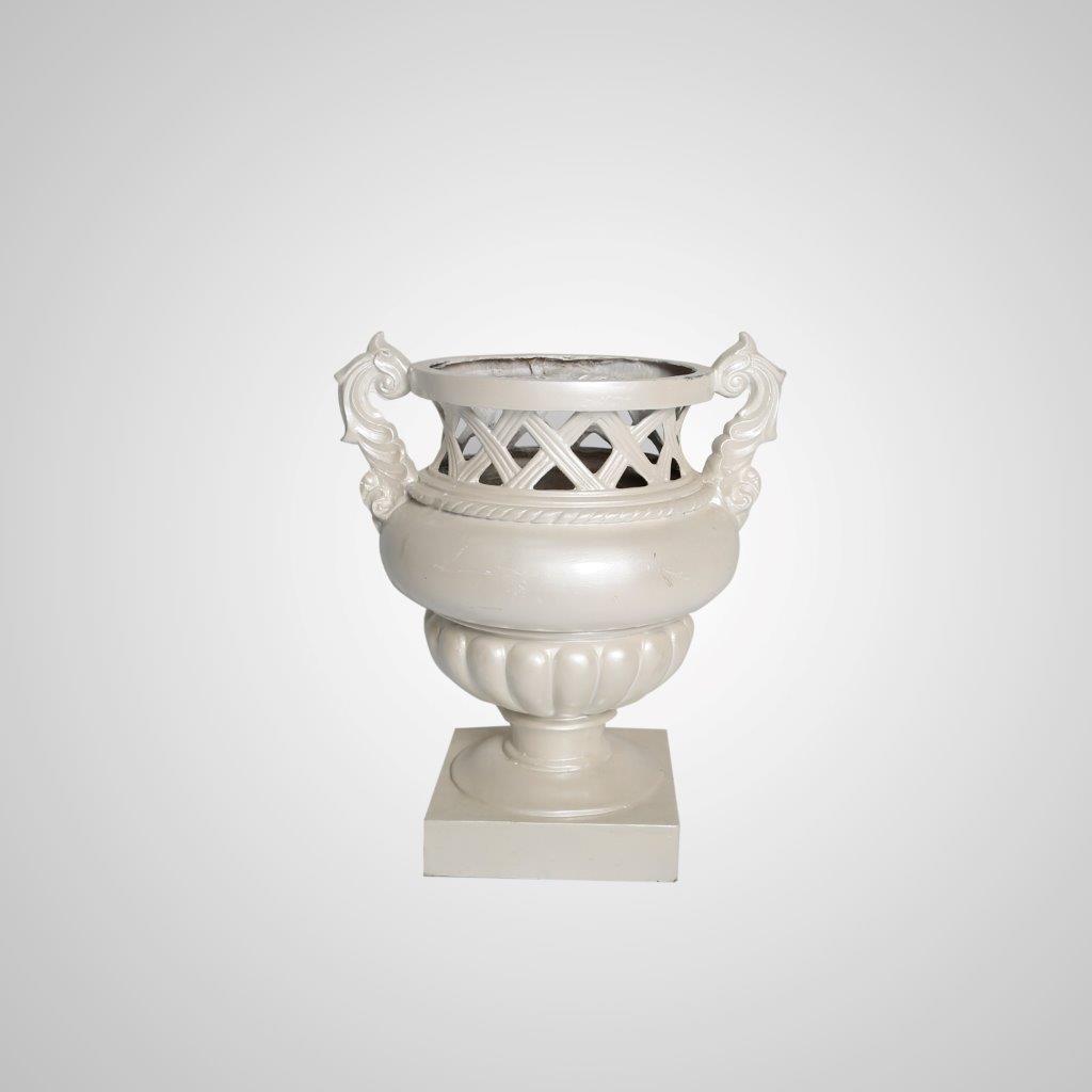 ACC36 Victorian Flower Pot (White) The Event Rental Company
