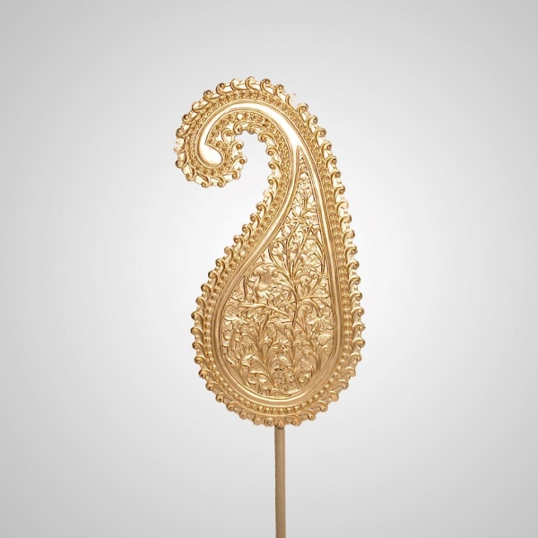 ACC-52 Paisly Medallion (Gold)