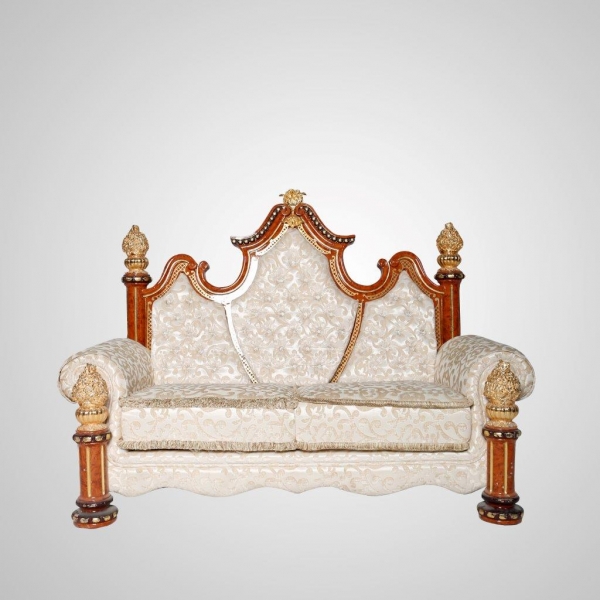 LOV-18 Victorian Wooden (Cream)