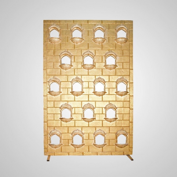 STR-8 Candle Wall (Gold)